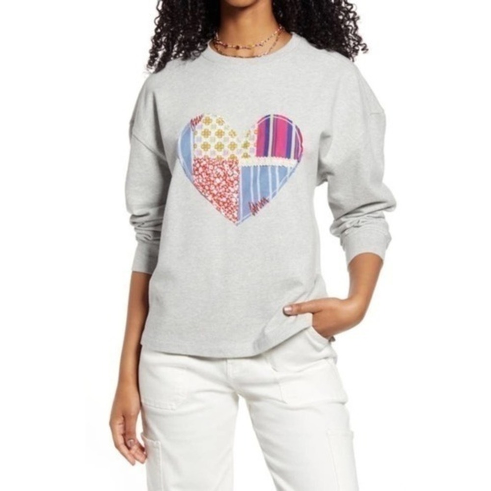 BP. Oversized Crewneck Mixed‎ Media Heart Gray Pullover Sweatshirt Size S NWOT